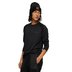 Men - Tech Long Sleeve Tee - Long Sleeves | Merrell US